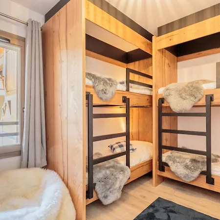 Hara-Kiri 4* · 10 pers · 4 chambres · Grande terrasse *