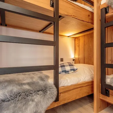 Hara-kiri, Superbe Avec Terrasse Vue Montagne 펜션 라 플라뉴