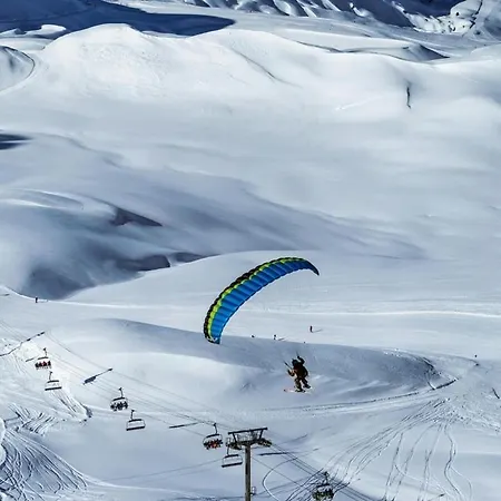 Hara-kiri, Superbe Avec Terrasse Vue Montagne