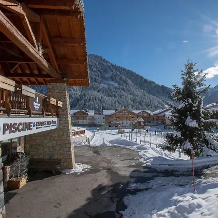Hara-Kiri 4* · 10 pers · 4 chambres · Grande terrasse Hébergement de vacances *