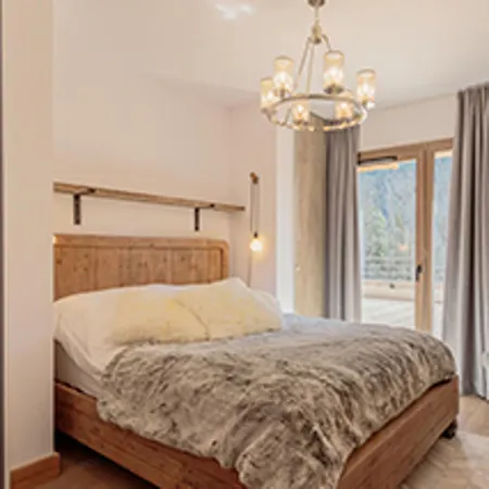 Hébergement de vacances Hara-Kiri 4* · 10 pers · 4 chambres · Grande terrasse *