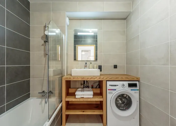 Hara-kiri, Superbe Avec Terrasse Vue Montagne La Plagne